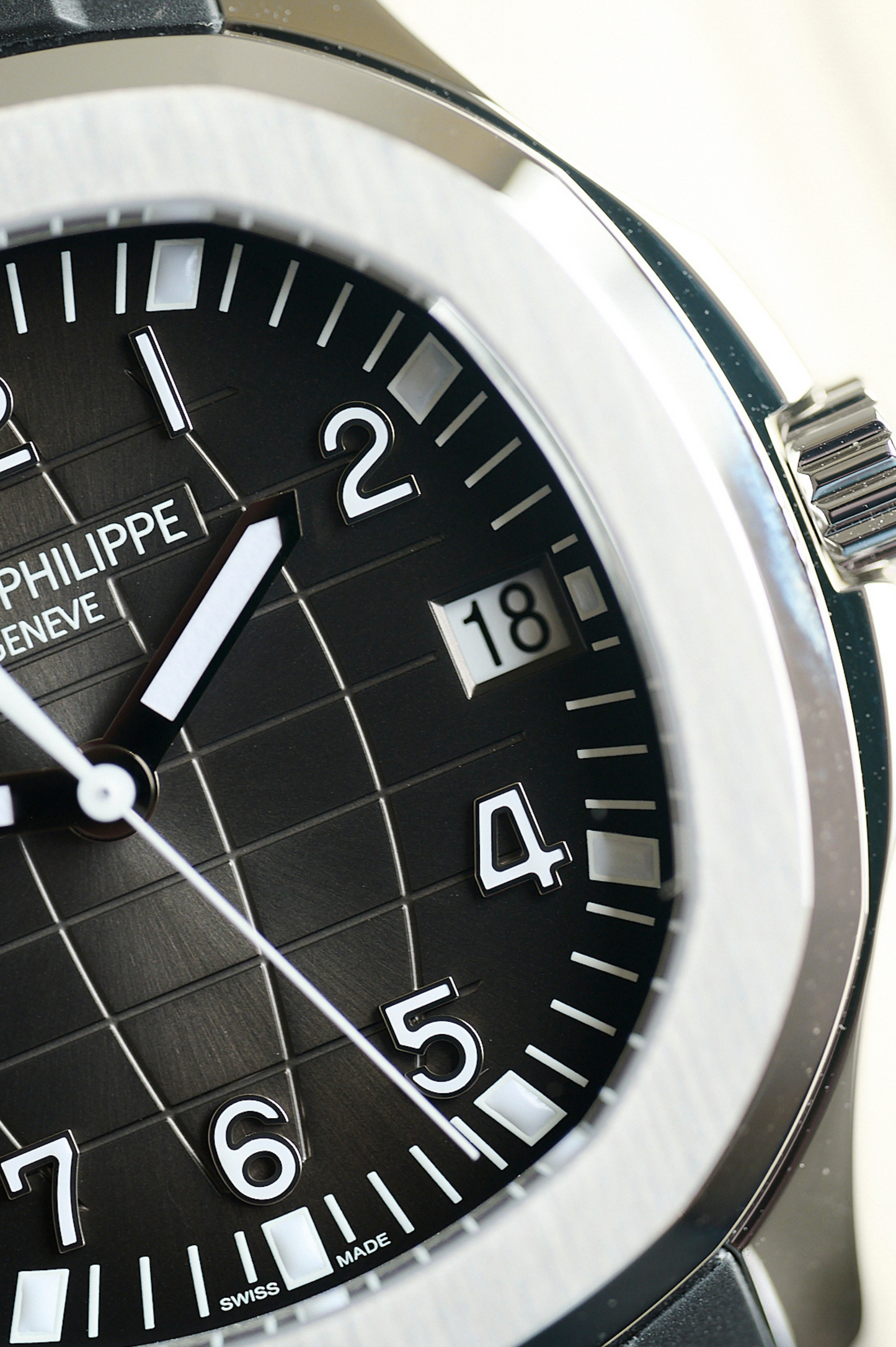 2018 Patek Philippe Aquanaut 40mm Jumbo 5167/1A-001