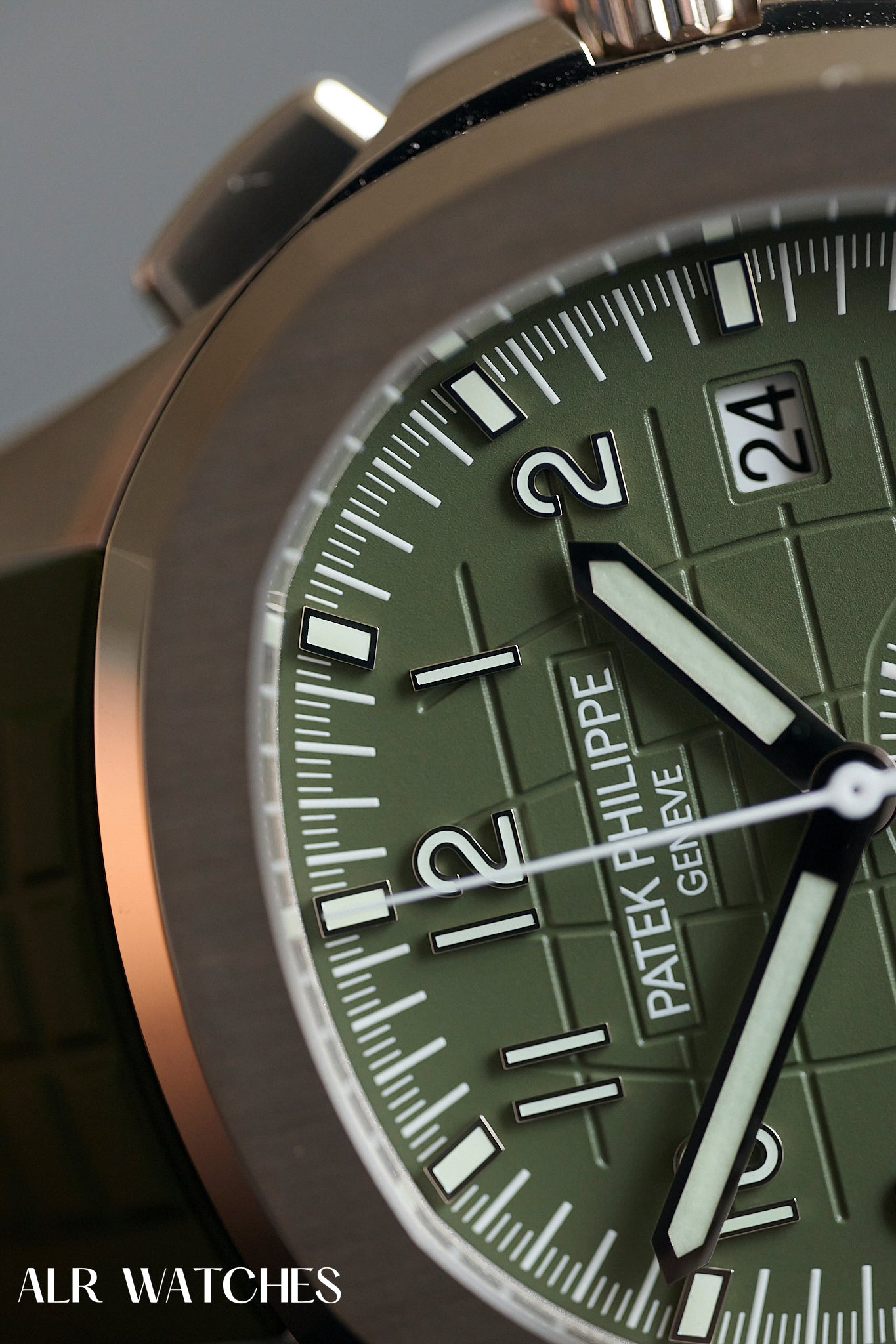 2023 Patek Philippe Aquanaut 5968G-010 Flyback Chronograph