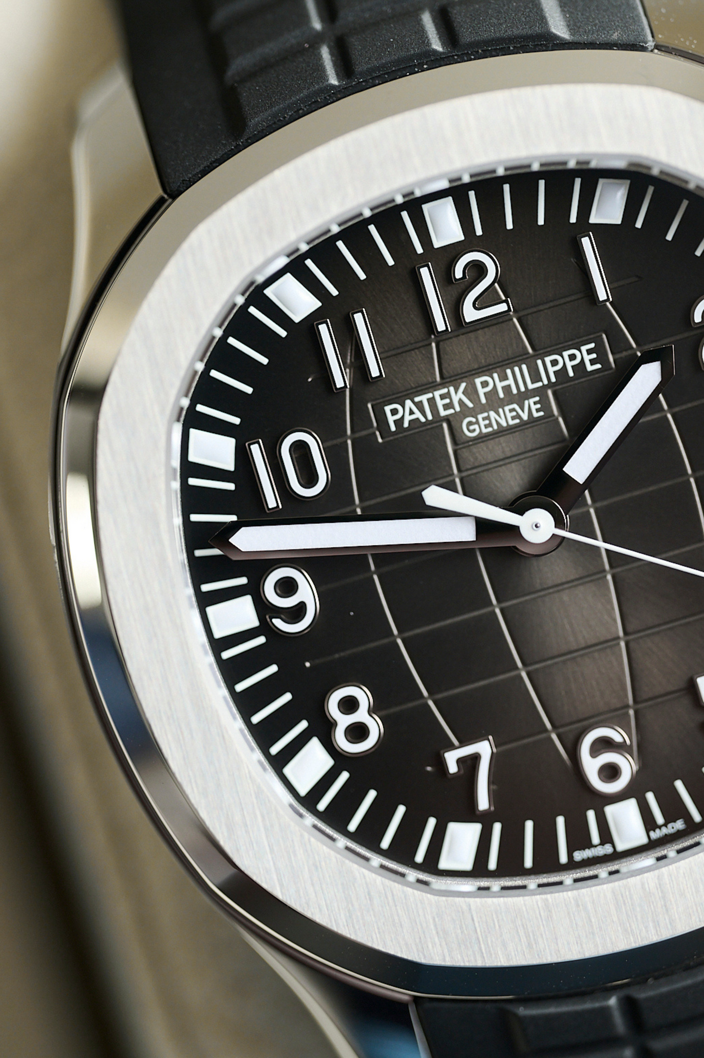 2018 Patek Philippe Aquanaut 40mm Jumbo 5167/1A-001